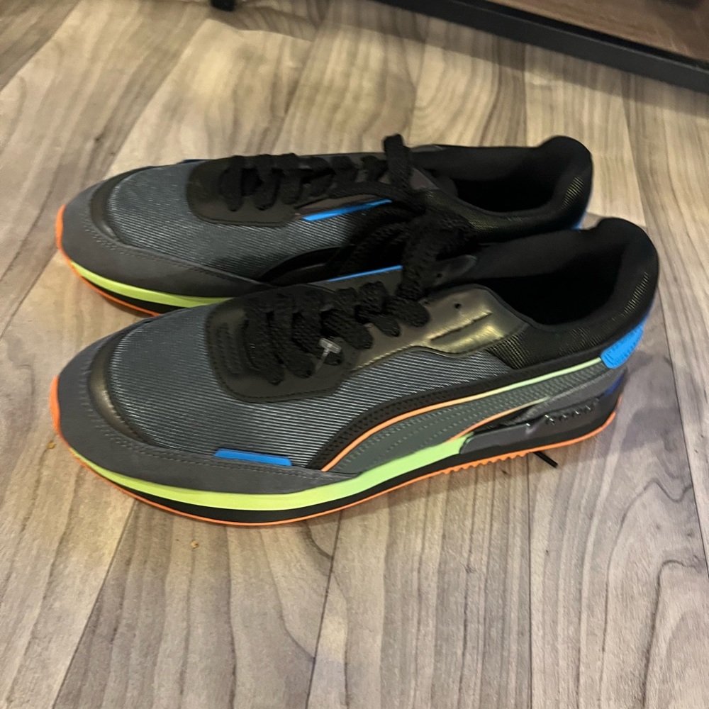 Shoes Puma brand new
